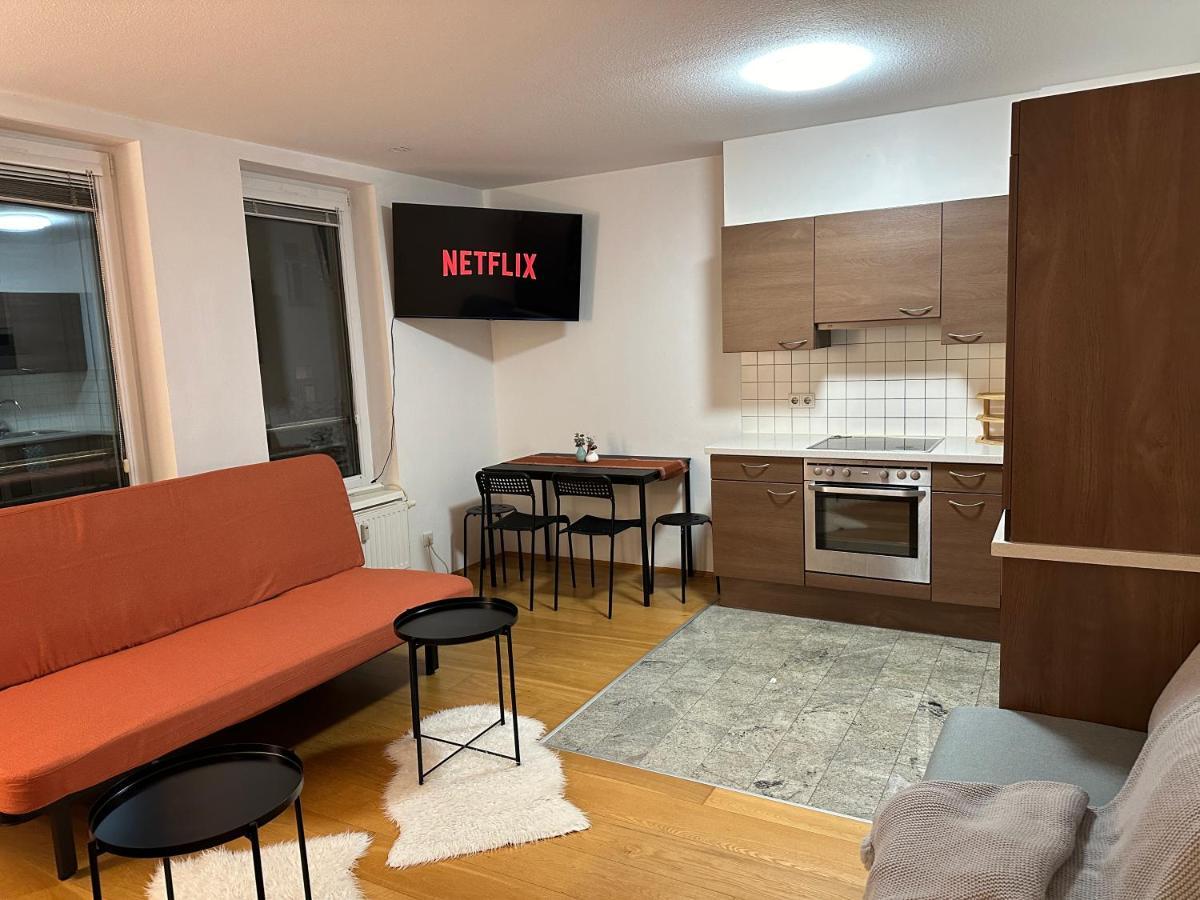 West2 Apartment Вена Экстерьер фото