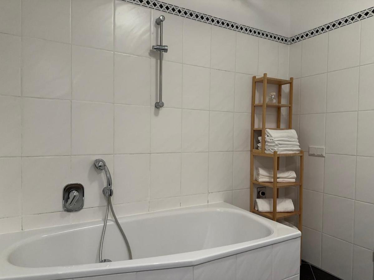 West2 Apartment Вена Экстерьер фото